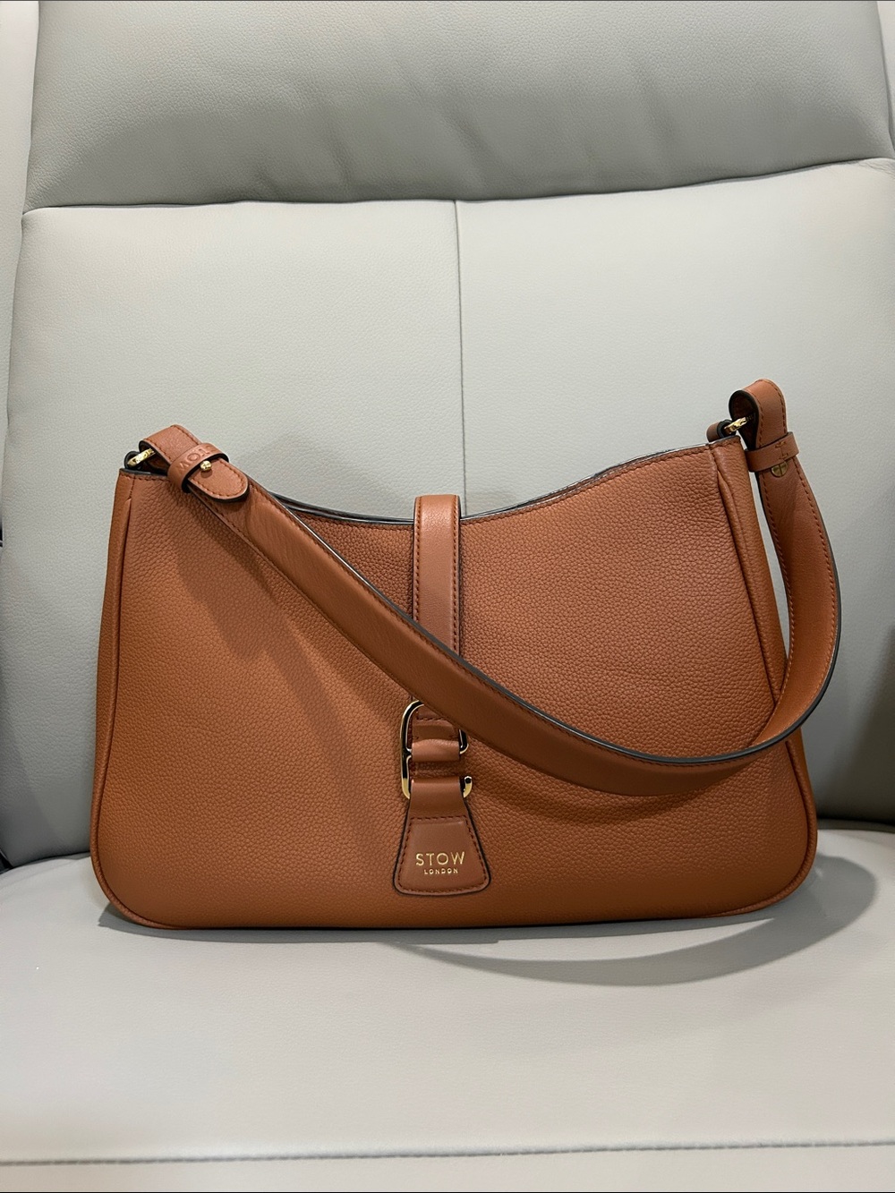 STOW London Beth Shoulder Bag - Earth Tan Leather ✨ Rare!